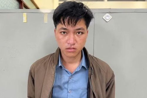 Nam thanh niên sát hại bạn gái ở ký túc xá rồi ra đầu thú