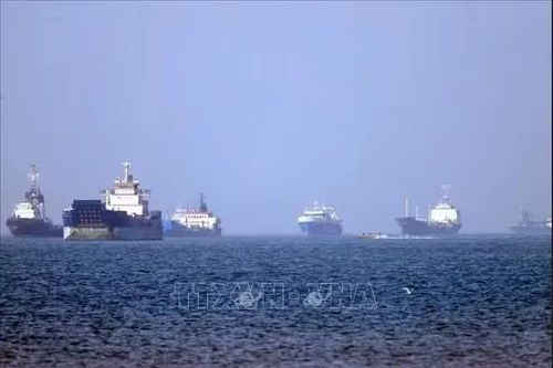 Iran tuyên bố chỉ kiểm soát thay vì đóng cửa eo biển Hormuz