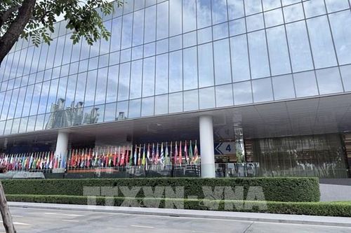 IMF cảnh báo nguy cơ 'kìm hãm tài chính' mới