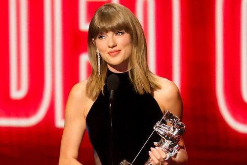 Taylor Swift đối diện thất bại