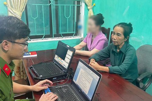 Lừa hơn 2,4 tỷ đồng bằng thủ đoạn nhận tiền gửi hộ