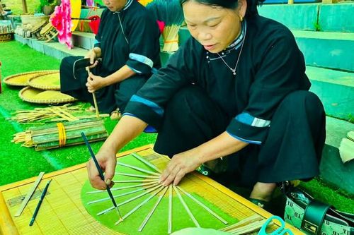 Phụ nữ kinh doanh trực tuyến: Giữ an toàn thông tin khách hàng chính là bảo vệ thương hiệu