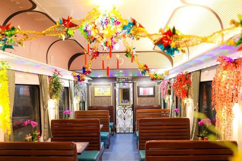 Ra mắt đoàn tàu du lịch chất lượng cao Sài Gòn - Nha Trang