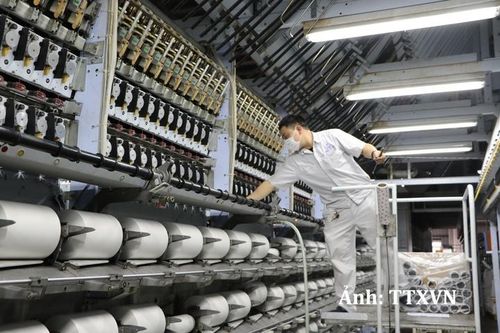 Bộ Công Thương gia hạn áp thuế chống bán phá giá sợi polyester