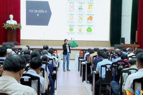 Phường Hòa Khánh tập huấn phân loại rác thải tại nguồn
