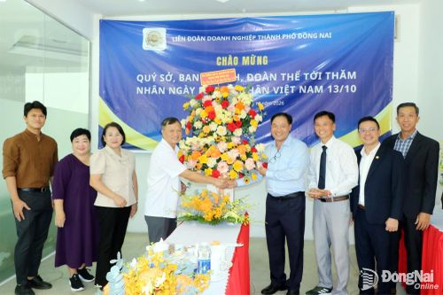 Ủy ban MTTQ Việt Nam thành phố Đồng Nai chúc mừng cộng đồng doanh nghiệp Ngày Doanh nhân Việt Nam