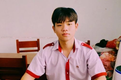 Nam sinh chinh phục giải nhất môn Lịch sử bằng đam mê và lòng biết ơn