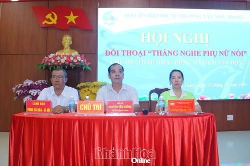 Hội Liên hiệp Phụ nữ phường Tây Nha Trang tổ chức hội nghị đối thoại “Tháng nghe phụ nữ nói”