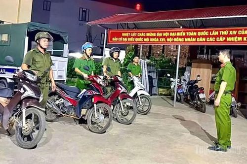Bình yên từ thế trận lòng Dân