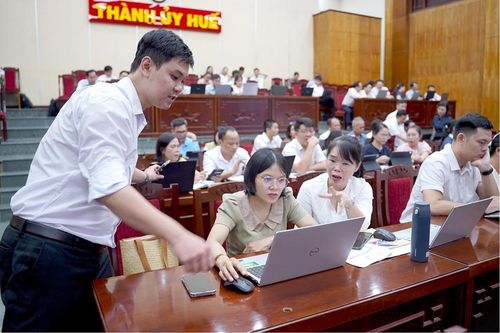 Đào tạo cán bộ phải sát việc, sát người
