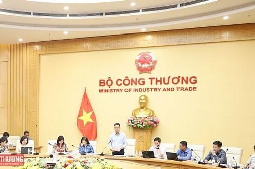 Bộ Công Thương thành lập Hội đồng Sáng kiến phục vụ công tác thi đua, khen thưởng
