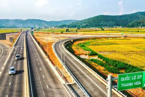 Dự thảo quy chuẩn báo hiệu đường bộ: Nhiều điểm mới về biển báo, đèn tín hiệu