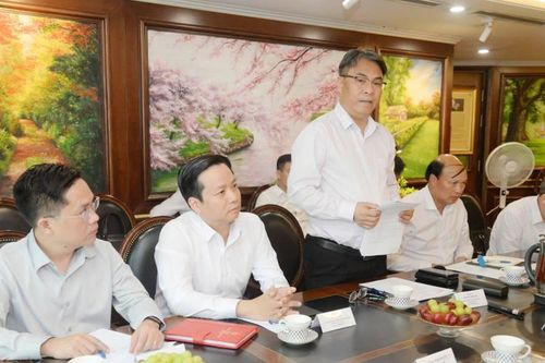 Cao Bằng thúc tiến độ dự án chăn nuôi bò sữa, chế biến sữa công nghệ cao