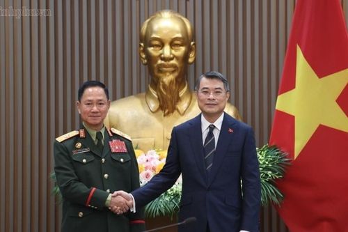 Thủ tướng Lê Minh Hưng tiếp Bộ trưởng Quốc phòng Lào và Campuchia