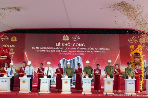 Thứ trưởng Đặng Hồng Đức chủ trì lễ khởi công xây dựng nhà ở cho Công an nhân dân tại Gia Lai