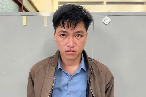 Đâm bạn gái tử vong rồi ra đầu thú