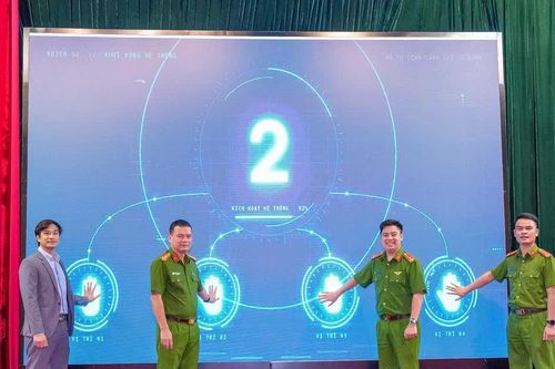 'Khiên số' - Thao trường huấn luyện AI an toàn cho Cảnh sát cơ động