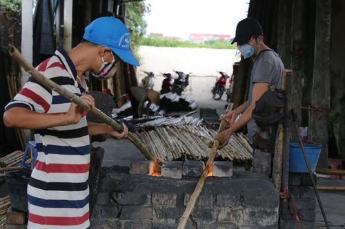 Đưa pháp luật về bản: Để đồng bào dân tộc thiểu số biết quyền và biết bảo vệ quyền