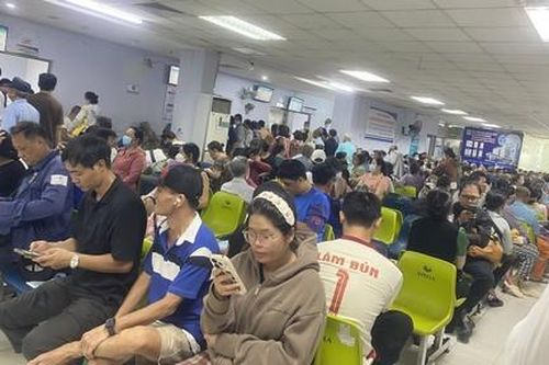 Thiếu thiết bị y tế, thuốc và tình trạng quá tải bệnh viện:  Bài cuối: Làm sao để giảm tải bệnh viện tuyến cuối?