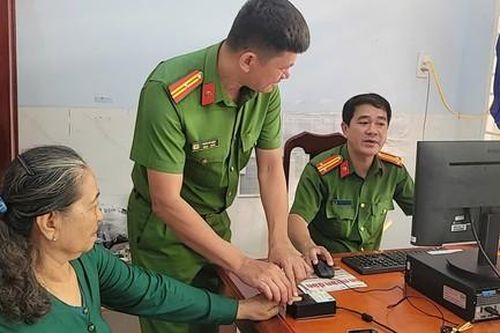 Công an xã Tân An đẩy mạnh thực hiện phong trào 'Ba nhất'