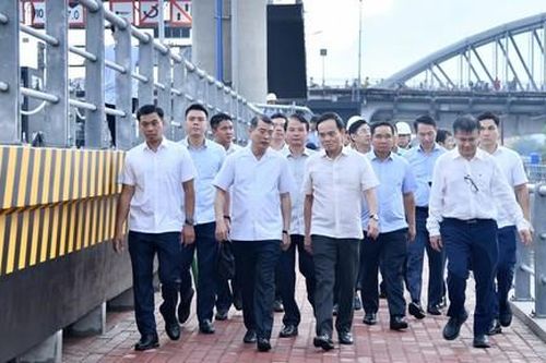 Thủ tướng kiểm tra hai dự án hạ tầng chống ngập và cải tạo môi trường trị giá hơn 19.000 tỷ đồng tại TPHCM