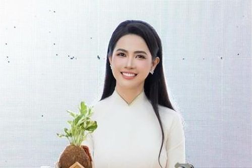 Phan Thị Mơ nỗ lực hướng tới cộng đồng