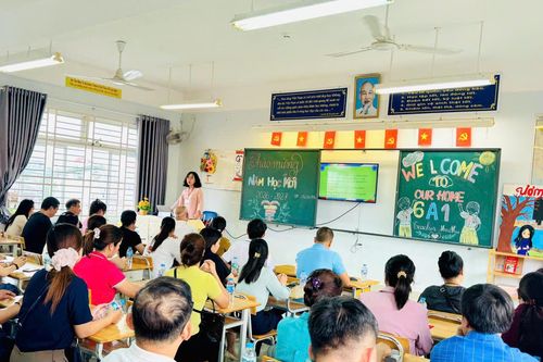 Từ 15/11, bỏ quỹ phụ huynh: Nhẹ gánh đóng góp, lo khoản chi phát sinh