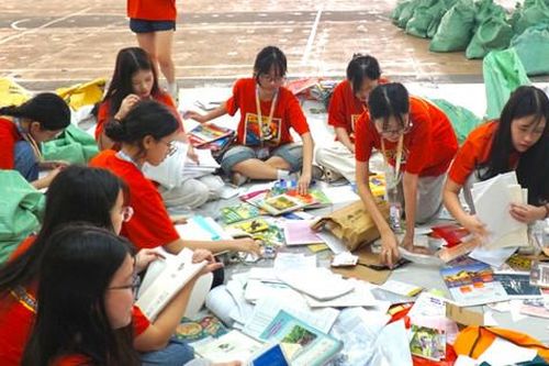 Học sinh Hà Nội lan tỏa lối sống xanh, chung tay bảo vệ môi trường