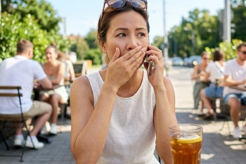Chồng lạnh nhạt, nữ giám đốc tìm đến tri kỷ để ngoại tình, nào ngờ nhận cú sốc cay đắng