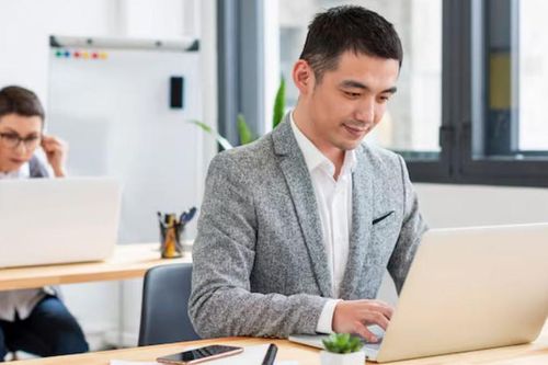 Người khôn ngoan đều hiểu 3 quy luật: Càng sớm nhận ra càng dễ đổi đời