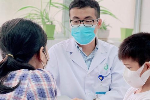 Bộ Y tế lấy ý kiến khung chương trình thực hành để cấp mới, cấp lại giấy phép hành nghề bác sĩ