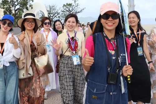 Thí điểm miễn thị thực cho khách Trung Quốc đến Khánh Hòa đến hết năm 2027