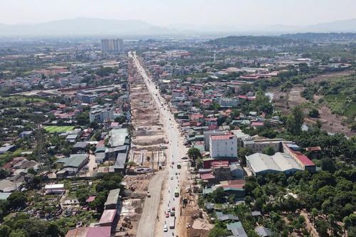 Nhiều dự án giao thông trọng điểm chậm tiến độ, có dự án chưa có sản lượng thi công