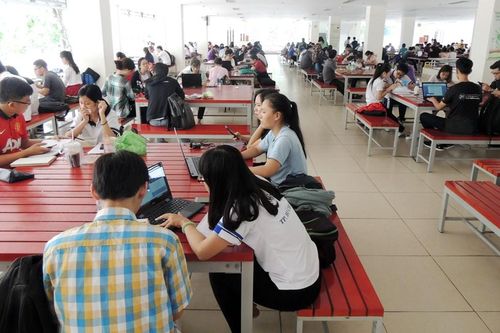 Người trẻ ngày càng phụ thuộc vào trí tuệ nhân tạo