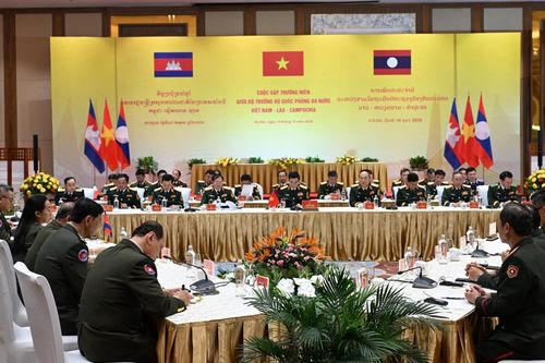 Cuộc gặp thường niên Bộ trưởng Bộ Quốc phòng 3 nước Việt Nam-Lào-Campuchia