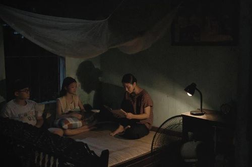 Những phận đời nhỏ bé trong phim truyền hình 'Căn nhà không mái che'