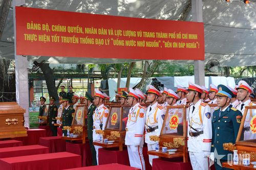 TP Hồ Chí Minh: Tổ chức trọng thể lễ viếng, lễ truy điệu và an táng 731 hài cốt liệt sĩ được tìm kiếm, quy tập tại Công viên Lê Thị Riêng