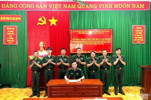 Đồn Biên phòng Cửa khẩu Săm Pun phát động thi đua cao điểm