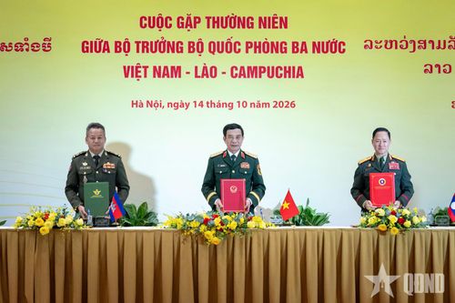 Cuộc gặp thường niên giữa ba Bộ trưởng Bộ Quốc phòng Việt Nam-Lào-Campuchia