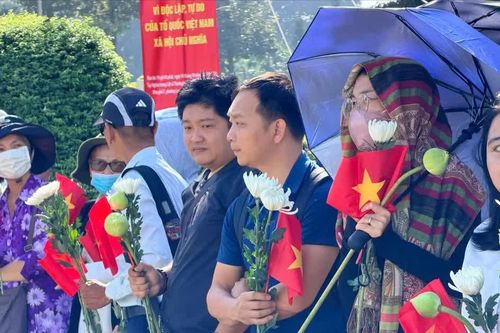 Thành kính tiễn đưa 731 liệt sĩ về nơi an nghỉ