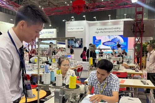 Ngành dệt may, da giày chuyển dần từ gia công sang sản xuất có giá trị gia tăng