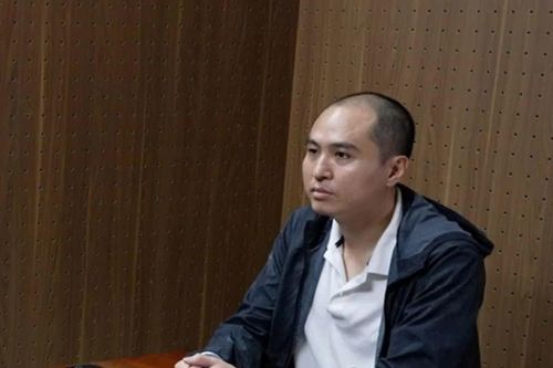 Bắt trợ lý giúp sức TGĐ Đường Lâm chuyển 84 tấn phóng xạ