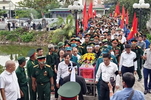Xúc động ngày 'trở về' sau 41 năm của người lính mặt trận Vị Xuyên