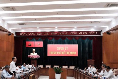 Bộ trưởng Hoàng Thanh Tùng làm việc với Ban Thường vụ Thành ủy TP. Hồ Chí Minh về công tác tư pháp, thi hành án dân sự