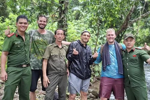 Tìm thấy hai du khách nước ngoài đi lạc trong rừng ở Đà Nẵng