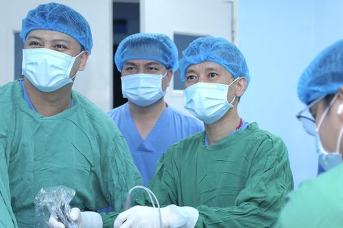 Tình huống y khoa sinh tử và những cuộc hội chẩn từ 'trung ương đến vùng sâu'
