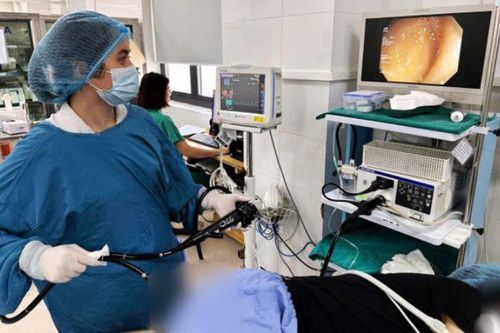 Mê món thịt bò, người phụ nữ ngỡ ngàng khi đi khám tiêu hóa