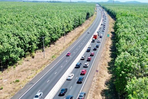 Bộ Xây dựng đề xuất Chính phủ mở rộng cao tốc Bắc – Nam lên 6 làn xe