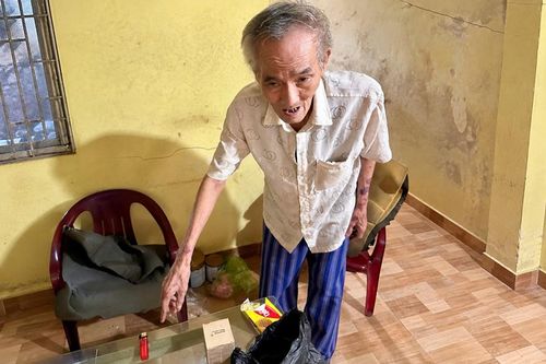 Phát hiện ông lão 77 tuổi tổ chức sử dụng ma túy tại nhà riêng