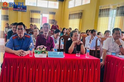 Tuổi trẻ VKSND tỉnh Cà Mau chung tay chăm lo người yếu thế